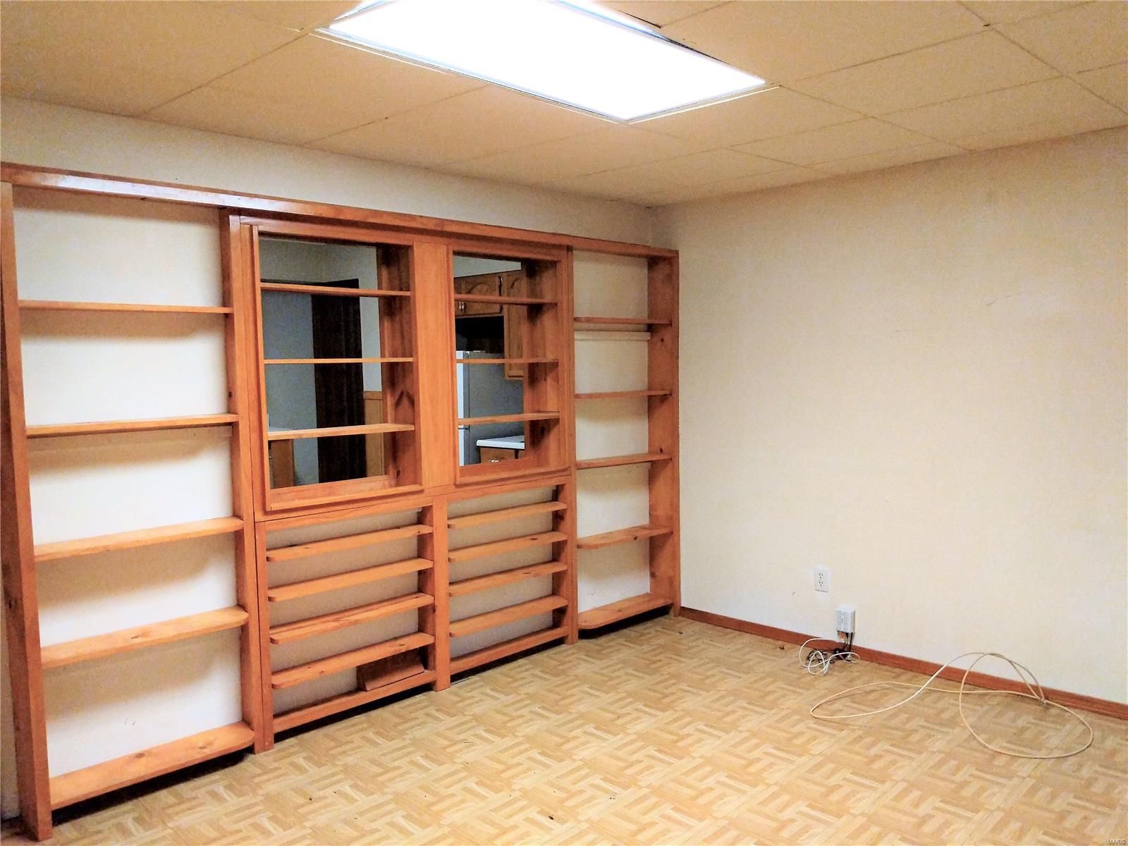 4041 Ashby Road St. Ann, MO 63074 - Photo 8 of 24