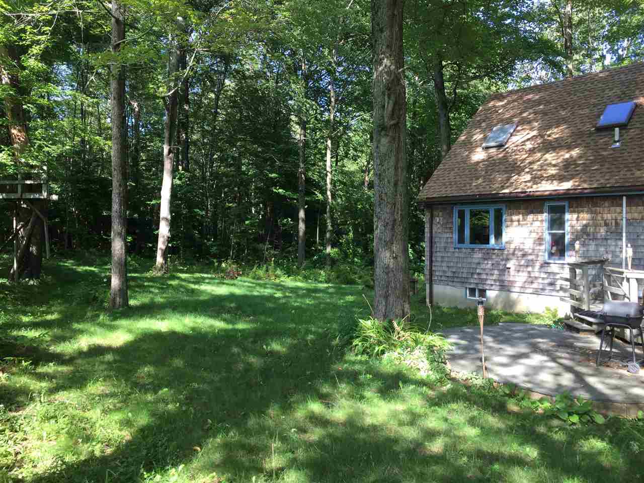 465 Abbott Road Brattleboro, VT 05301 - Photo 7 of 36 Gallery Image 7