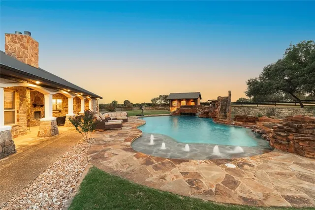 a view of a lake with houses