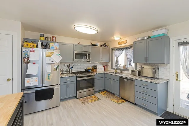 $305,000 | 922 Quincy Lane, Rock Springs, WY 82901