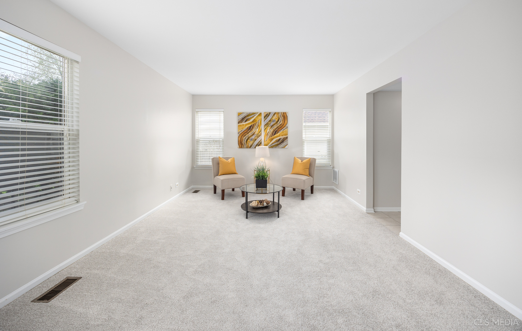 1236 Churchill Road Bartlett, IL 60103 - Photo 12 of 32 Gallery Image 12