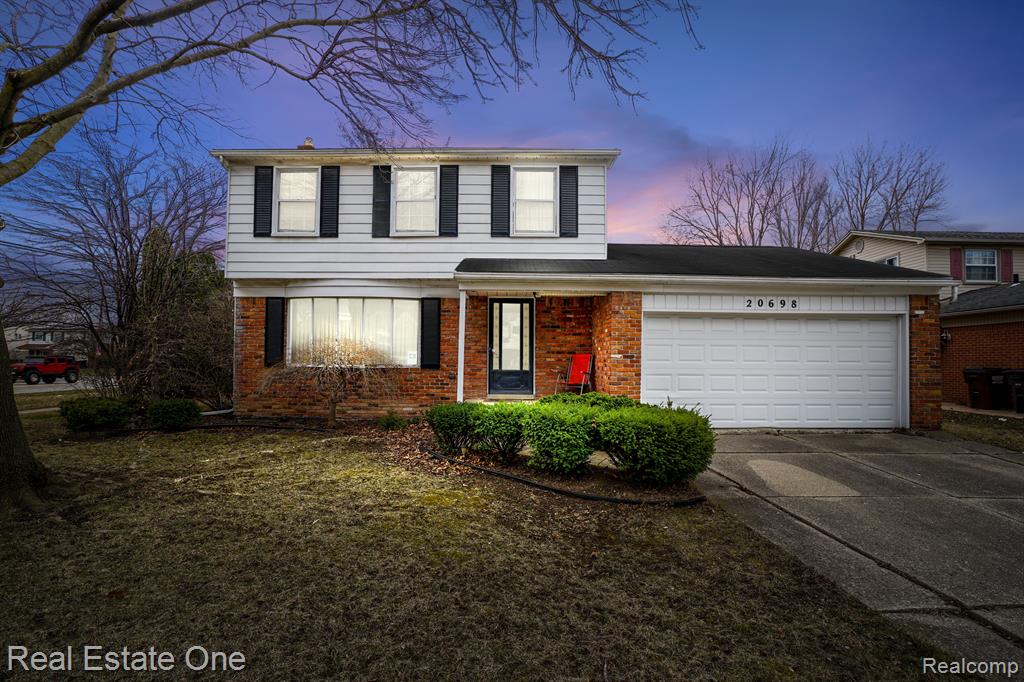20698 Coachwood Road Riverview, MI 48193 - Photo 1 of 32 Gallery Image 1