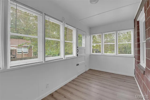 $123,500 | 7624 Fairham Avenue, University City, MO 63130