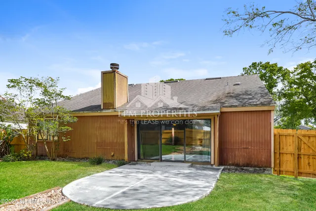 $1,795 | 8038 Loch Lomond Lane, Jacksonville, FL 32244