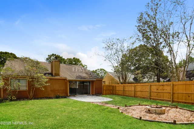 $1,795 | 8038 Loch Lomond Lane, Jacksonville, FL 32244