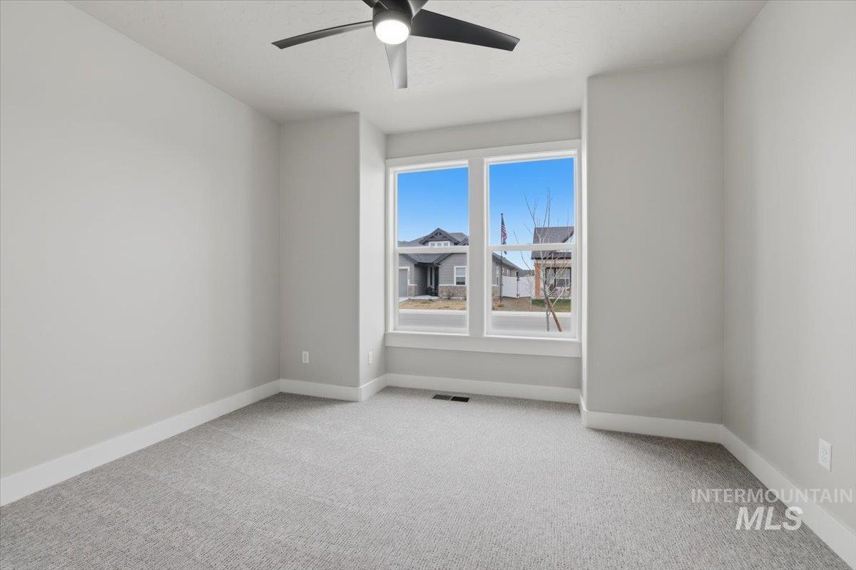 1733 Kayak Road Emmett, ID 83617 - Photo 11 of 36