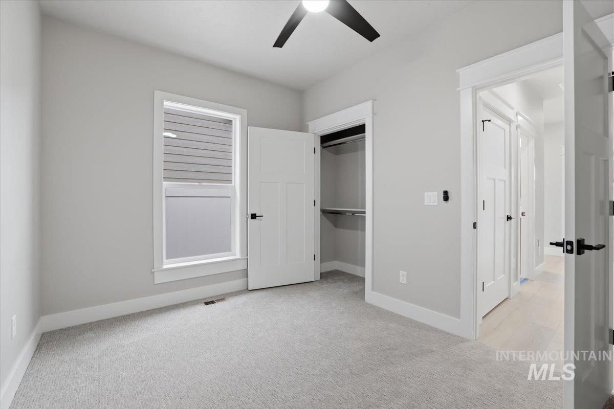 1733 Kayak Road Emmett, ID 83617 - Photo 7 of 36