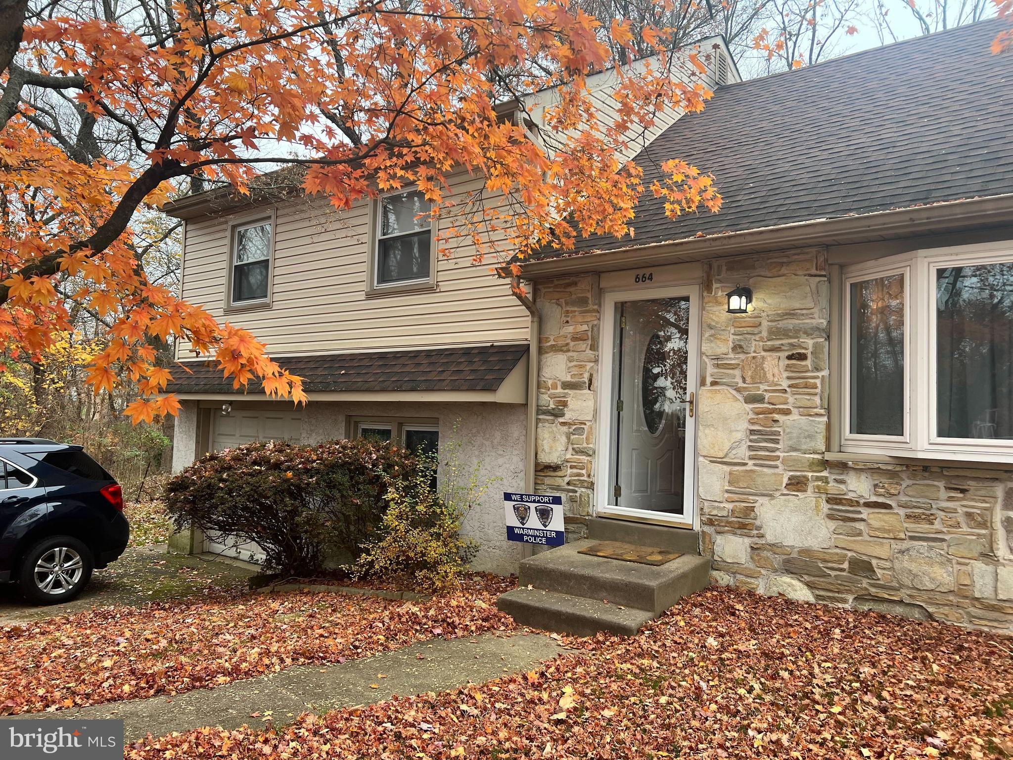 664 Glen Road Warminster, PA 18974 - Photo 4 of 10 Gallery Image 4
