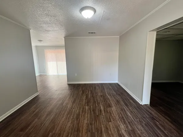 $1,695 | 2613 Rippee Road, Tallahassee, FL 32303