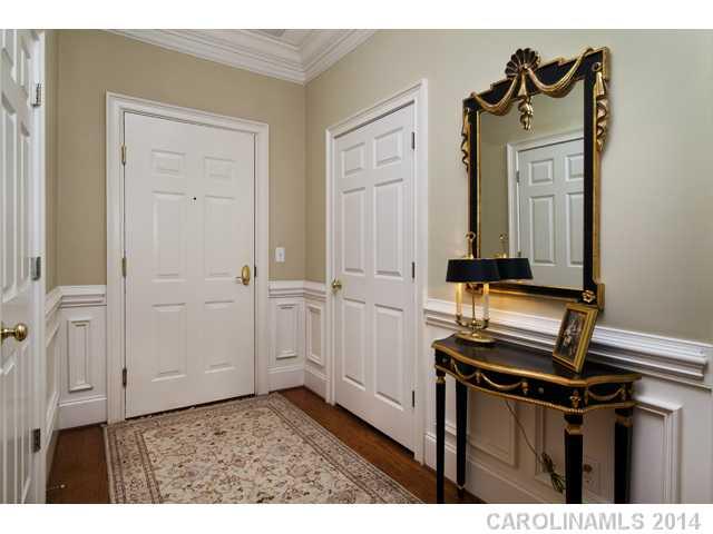 960 Queens Road, Unit 2A Charlotte, NC 28207 - Photo 2 of 16 Gallery Image 2
