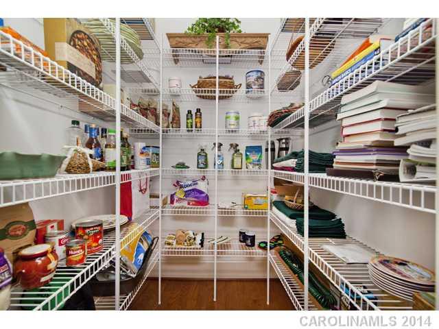 960 Queens Road, Unit 2A Charlotte, NC 28207 - Photo 11 of 16 Gallery Image 11
