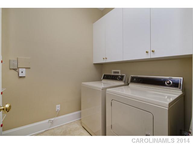 960 Queens Road, Unit 2A Charlotte, NC 28207 - Photo 15 of 16 Gallery Image 15