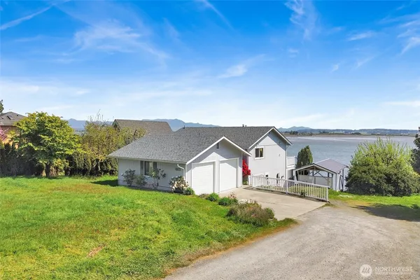 $975,000 | 11586 Scott Road, Bow, WA 98232