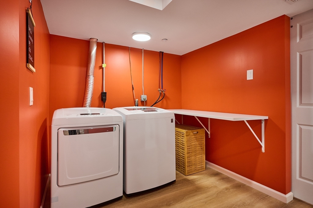 8 Emerson Court, Unit 8 Amherst, MA 01002 - Photo 23 of 42