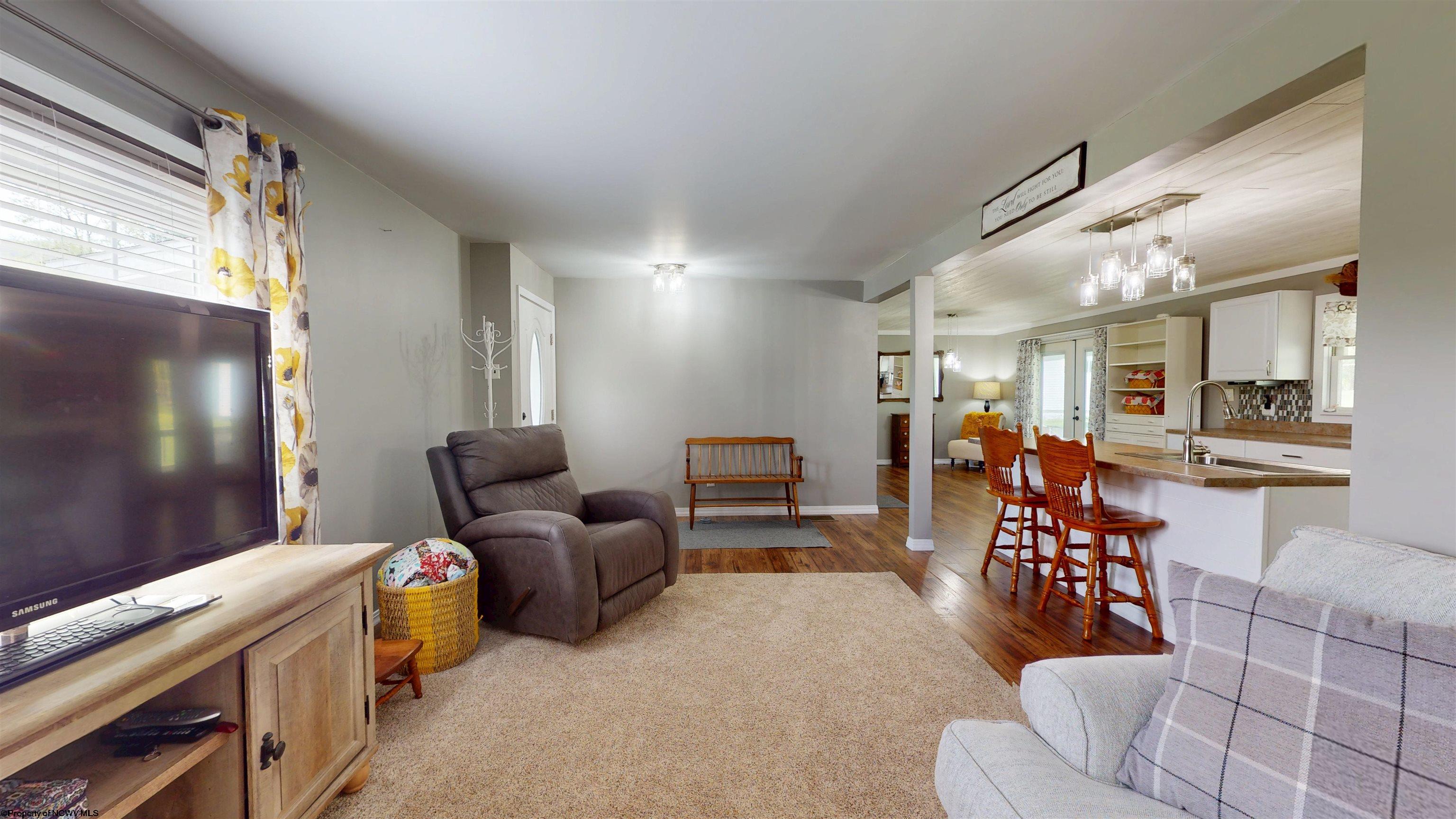 247 Burns Farm Road Grafton, WV 26354 - Photo 10 of 50 Gallery Image 10