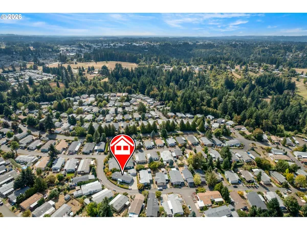 $239,900 | 14933 South Fox Pointe Drive, Unit 316, Oregon City, OR 97045