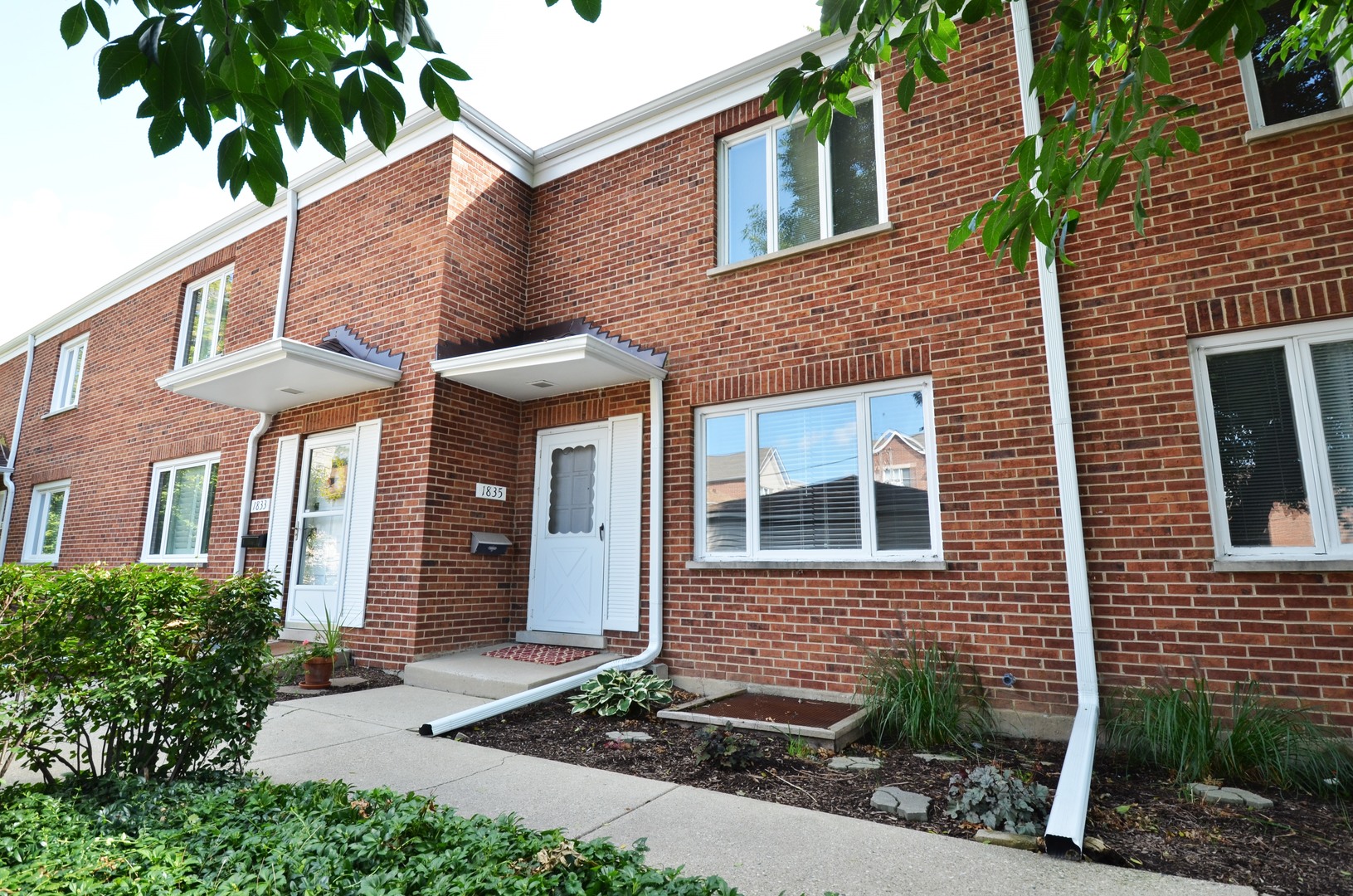 1835 Prairie Street Glenview, IL 60025 - Photo 1 of 10