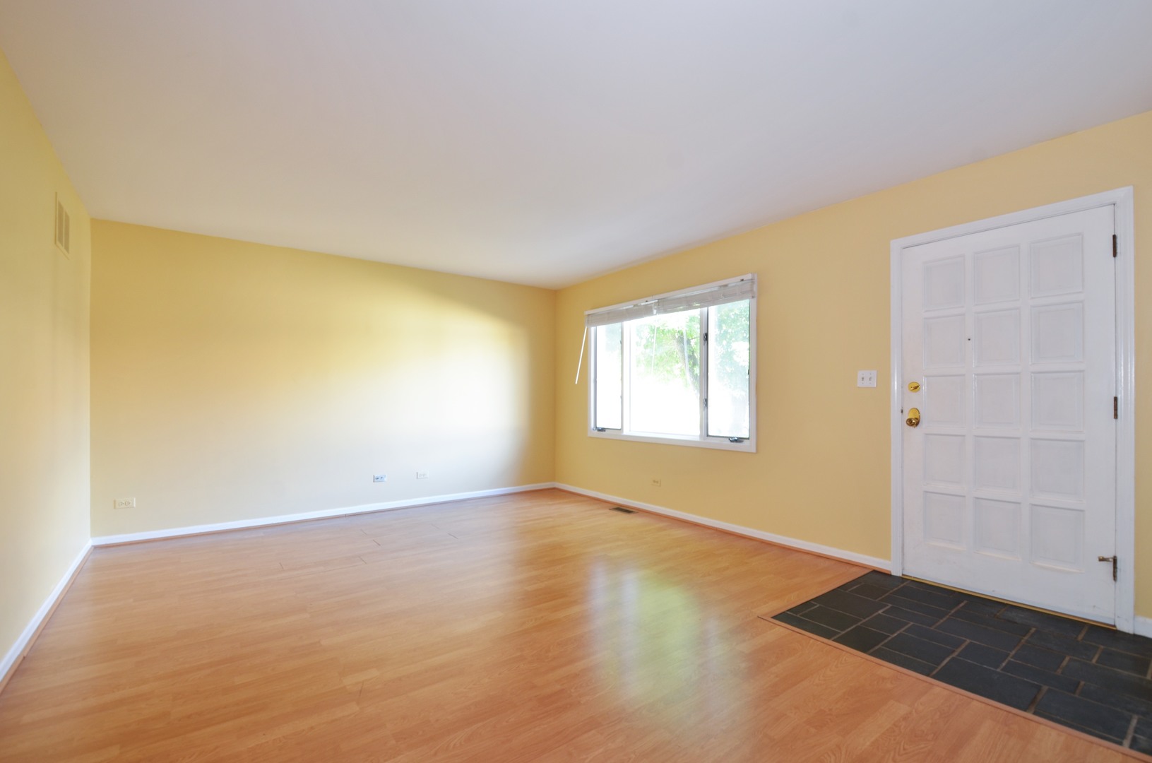 1835 Prairie Street Glenview, IL 60025 - Photo 3 of 10
