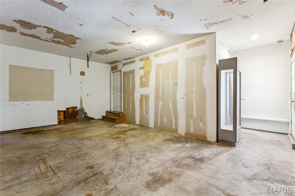 9 Lochhaven Lane Ballwin, MO 63021 - Photo 41 of 46