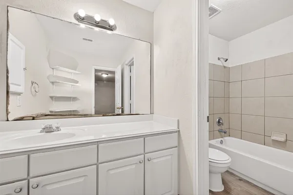 $2,500 | 3031 View Valley Trail, Katy, TX 77493