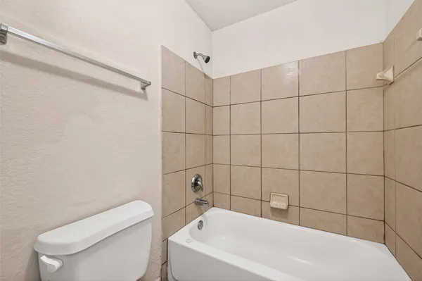 $2,500 | 3031 View Valley Trail, Katy, TX 77493