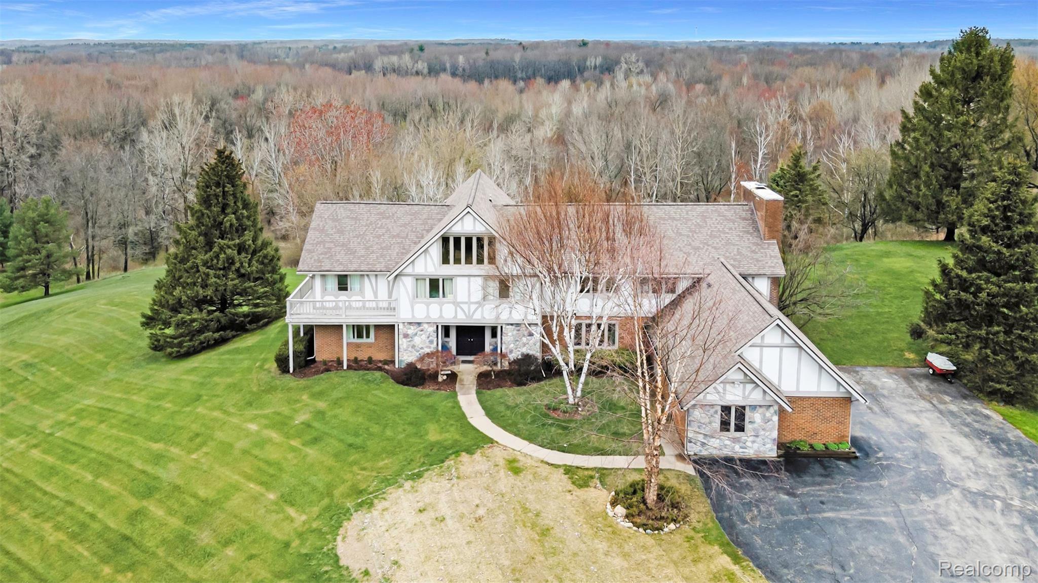 4237 Hough Road Dryden, MI 48428 - Photo 1 of 71 Front of house from aerial view