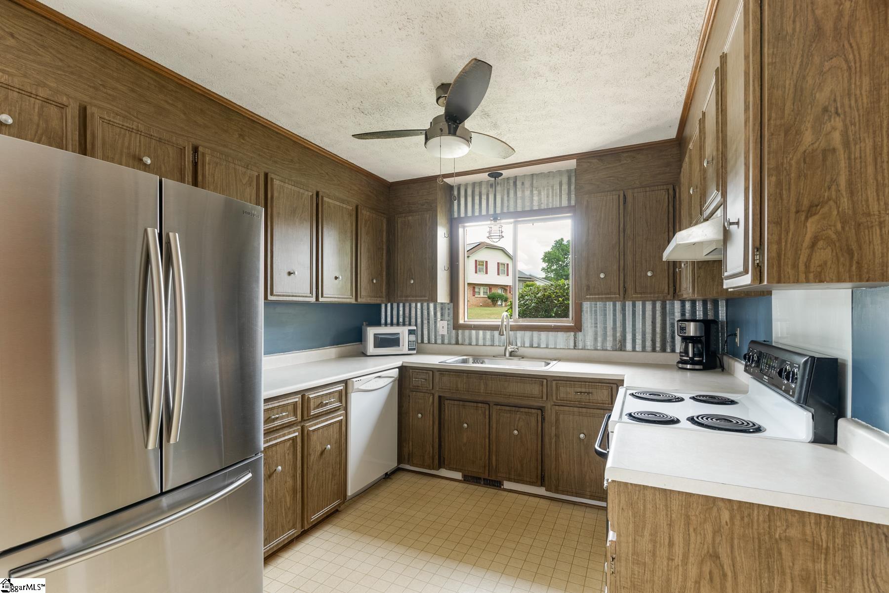 309 Brookmere Road Simpsonville, SC 29681 - Photo 15 of 22 Gallery Image 15