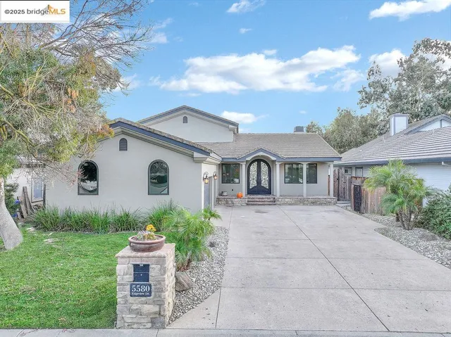 $1,299,000 | 5580 Edgeview Drive, Discovery Bay, CA 94505