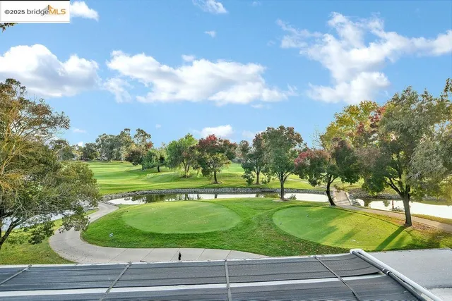 a view of a golf course
