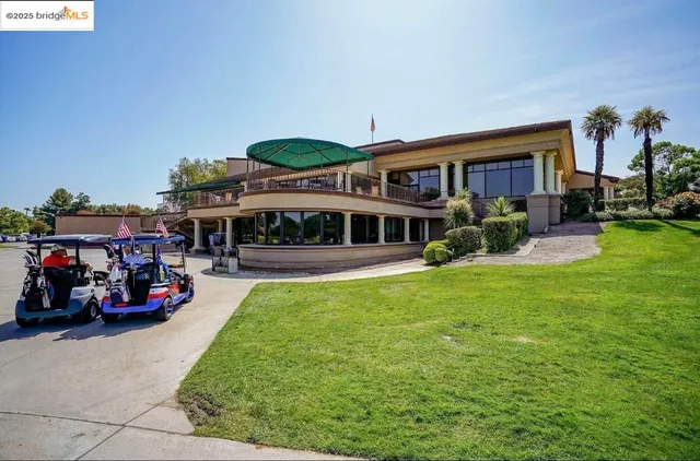 $1,299,000 | 5580 Edgeview Drive, Discovery Bay, CA 94505