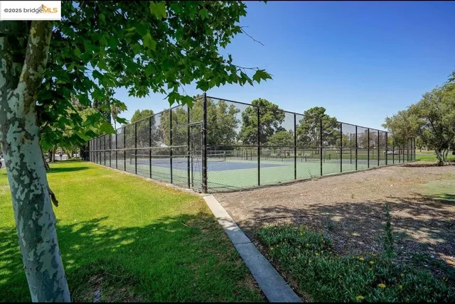 $1,299,000 | 5580 Edgeview Drive, Discovery Bay, CA 94505