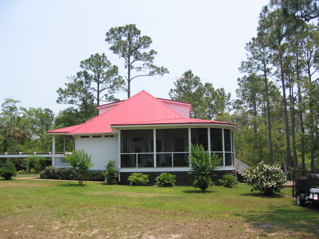 458 Bayou Circle Freeport, FL 32439 - Photo 31 of 33 a view of a house with a yard
