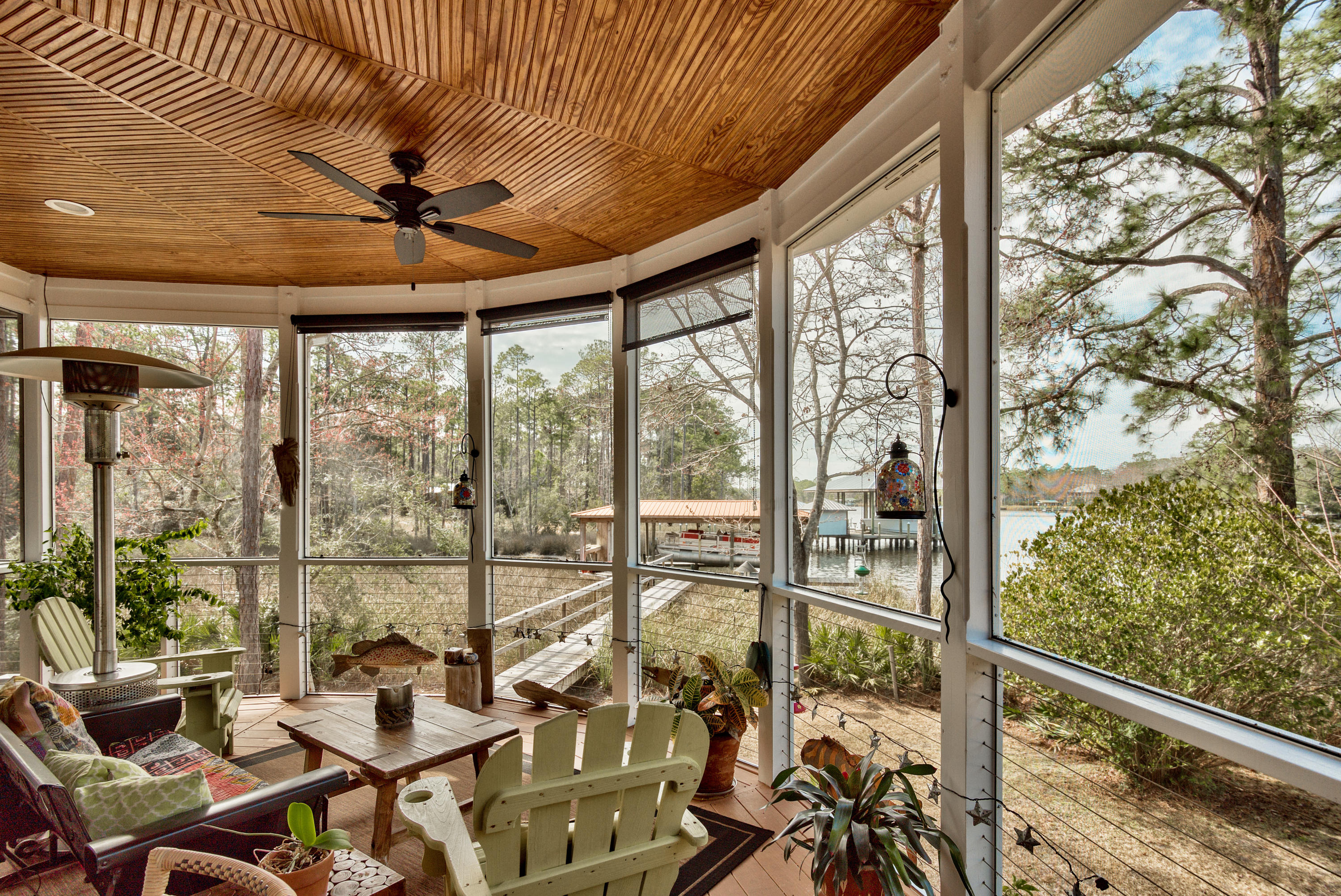 458 Bayou Circle Freeport, FL 32439 - Photo 5 of 33 a very nice looking room with a large window and furniture