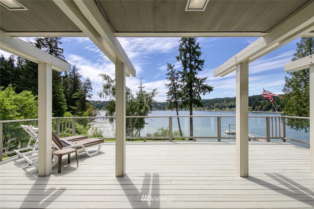 21005 Indianola Road Northeast Poulsbo, WA 98370 - Photo 38 of 40