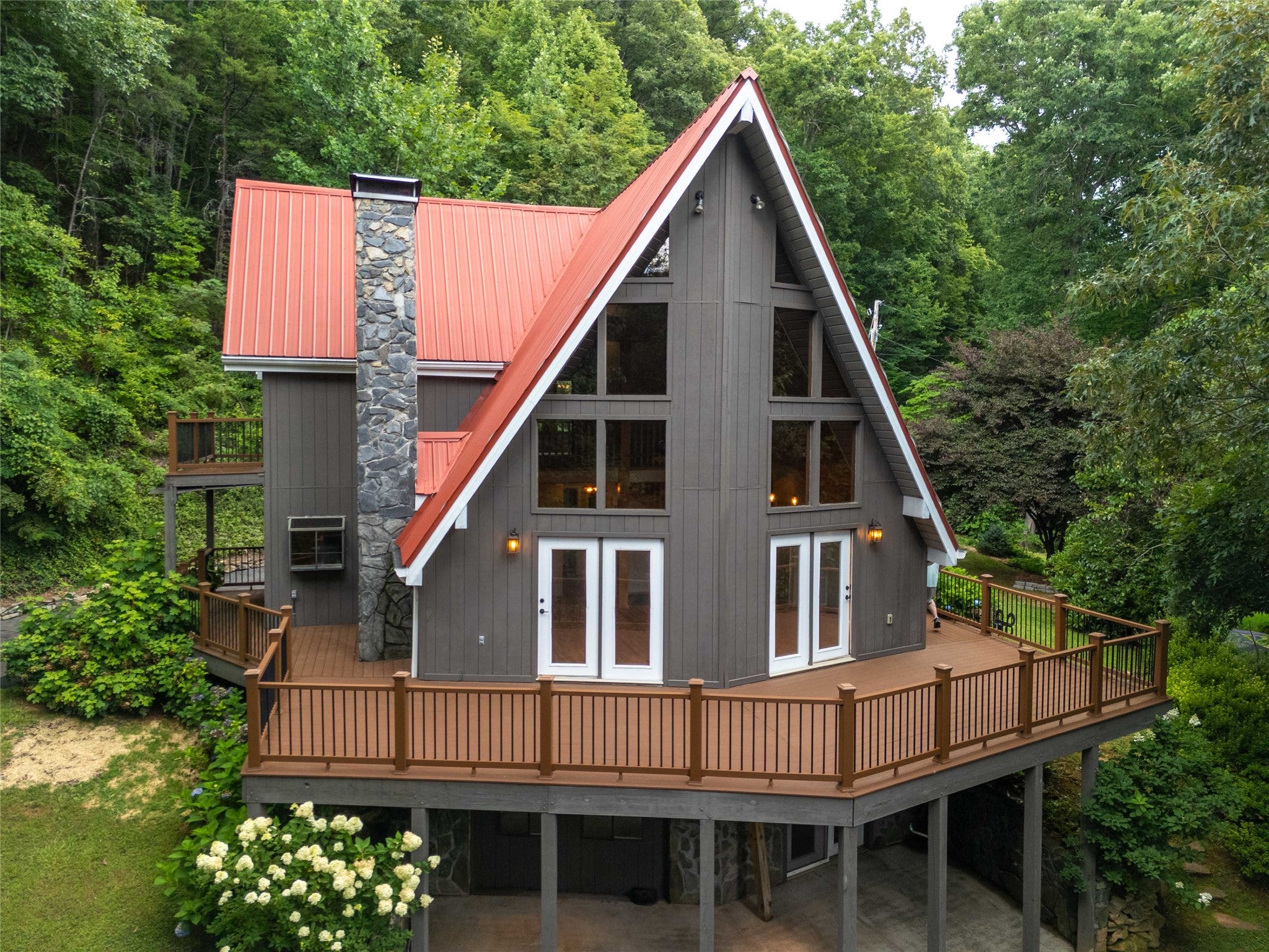 203 Star Dance Ridge Sylva, NC 28779 - Photo 1 of 48 Gallery Image 1