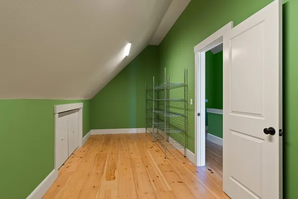 $975,000 | 28 Nissen Farm Lane, Damariscotta, ME 04543