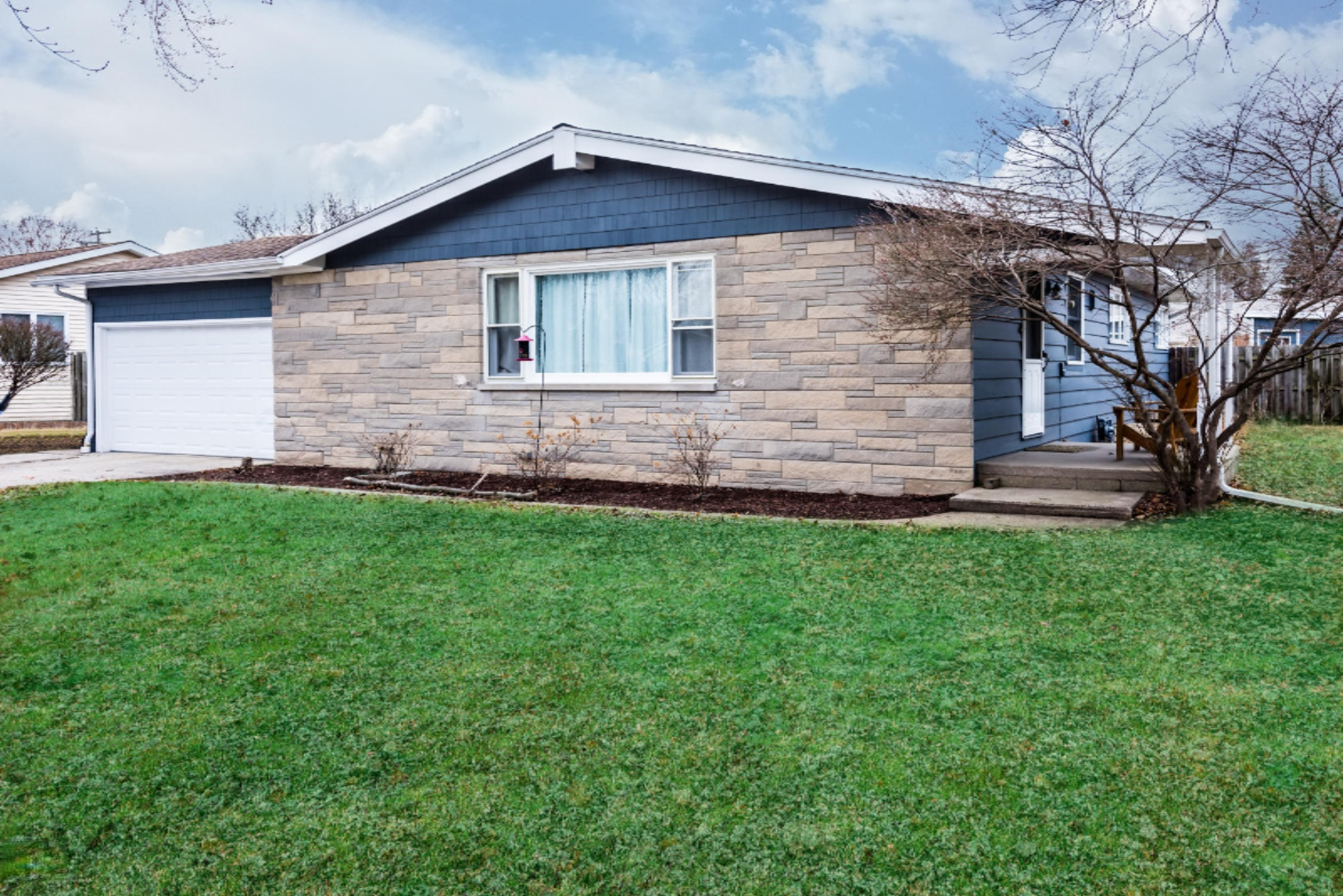 743 Sheridan Road St. Joseph, MI 49085 - Photo 1 of 22 Sheridan-101