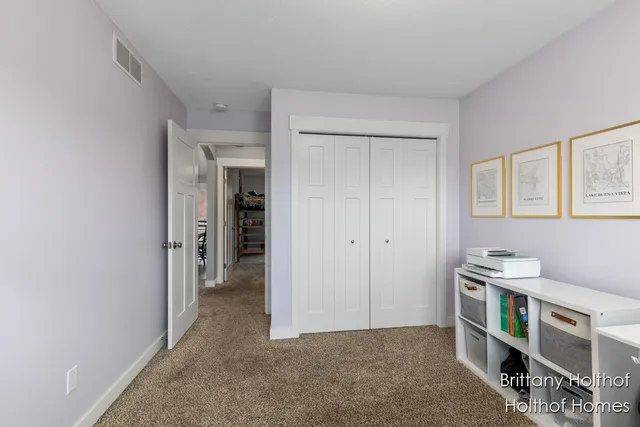 $419,900 | 5885 Farmview Drive, Allendale, MI 49401