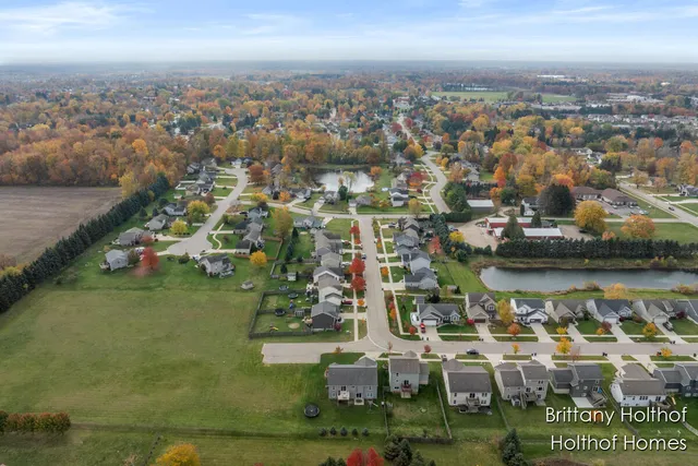 $419,900 | 5885 Farmview Drive, Allendale, MI 49401