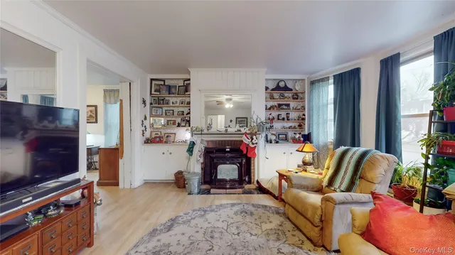 $359,999 | 4 Elizabeth Street, Port Jervis, NY 12771