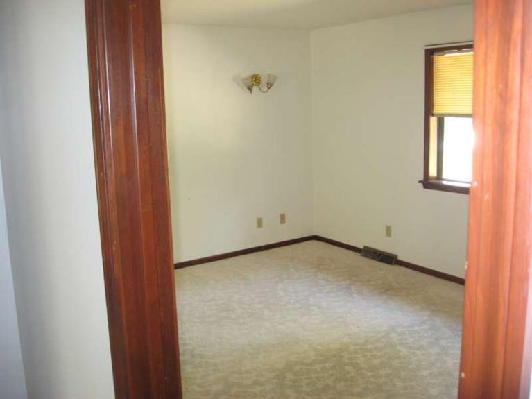 2758 Shettler Road Muskegon, MI 49444 - Photo 8 of 23 Additional Photo