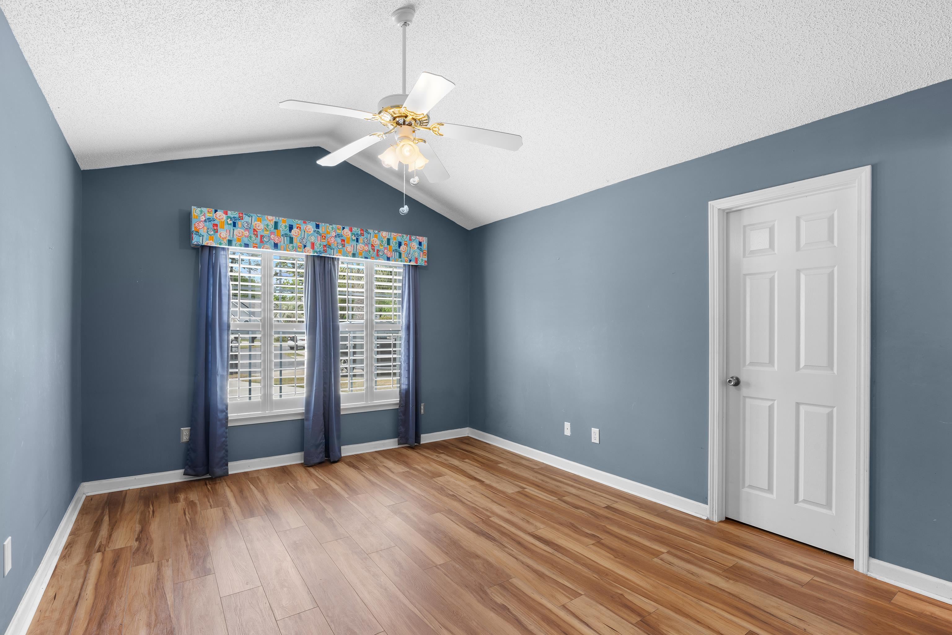 1537 Gulfstream Court Surfside Beach, SC 29575 - Photo 19 of 66