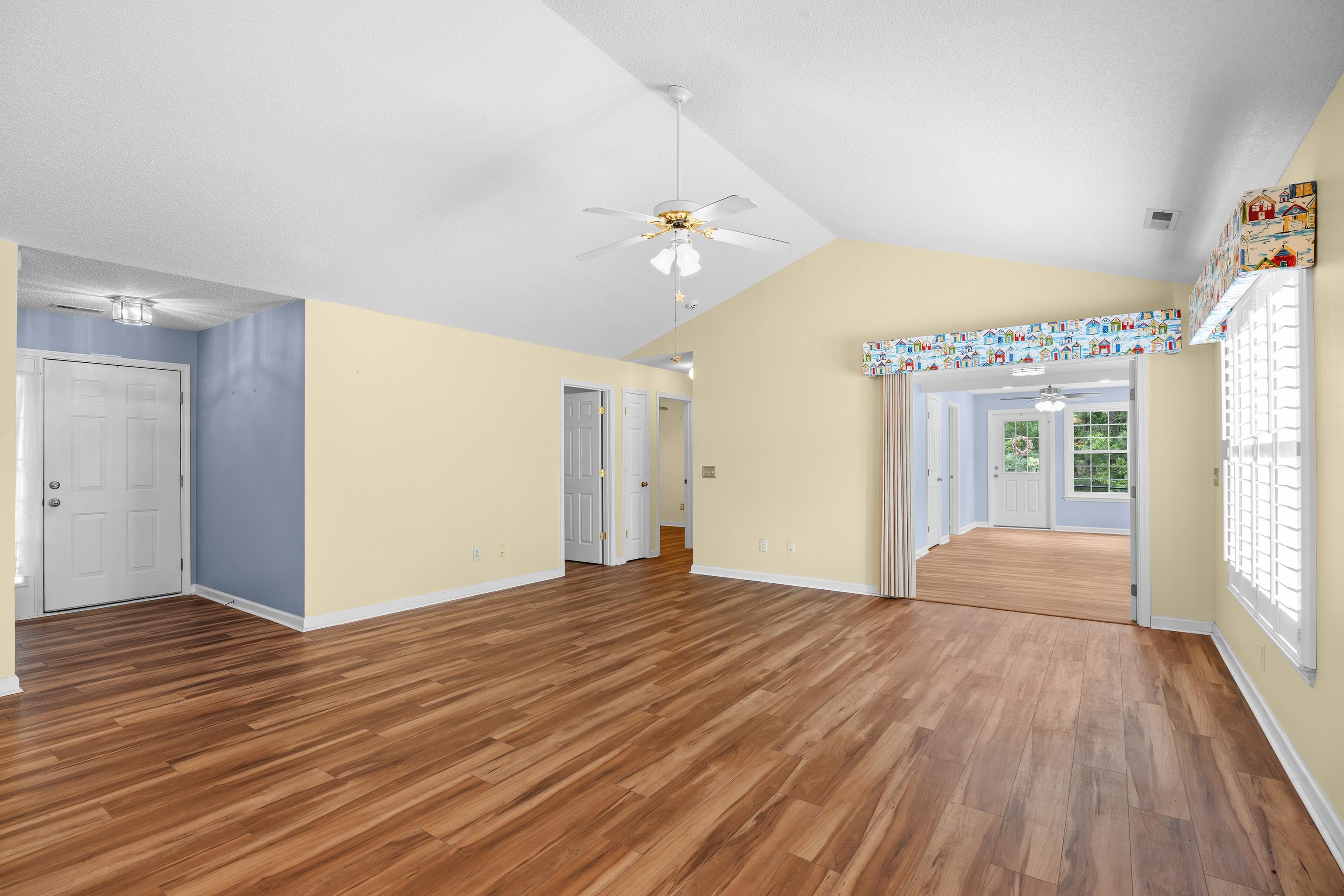1537 Gulfstream Court Surfside Beach, SC 29575 - Photo 6 of 66
