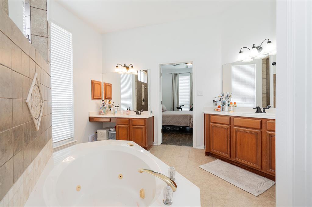 1005 Ruidoso Downs Drive Talty, TX 75160 - Photo 21 of 34