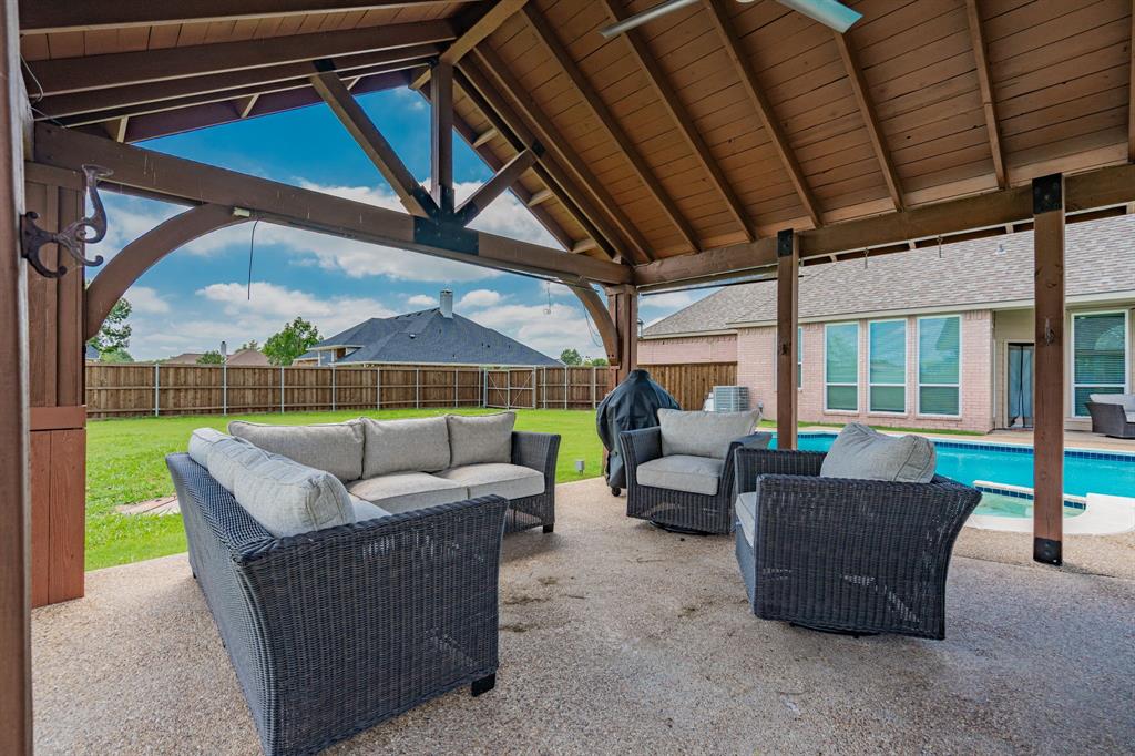 1005 Ruidoso Downs Drive Talty, TX 75160 - Photo 3 of 34