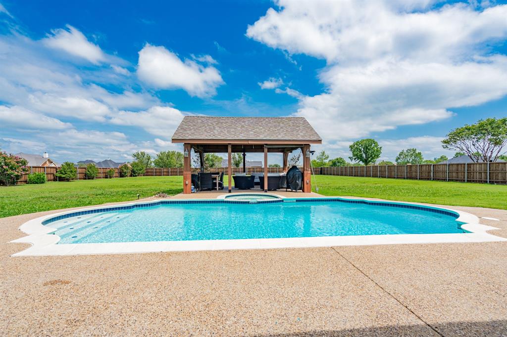 1005 Ruidoso Downs Drive Talty, TX 75160 - Photo 31 of 34