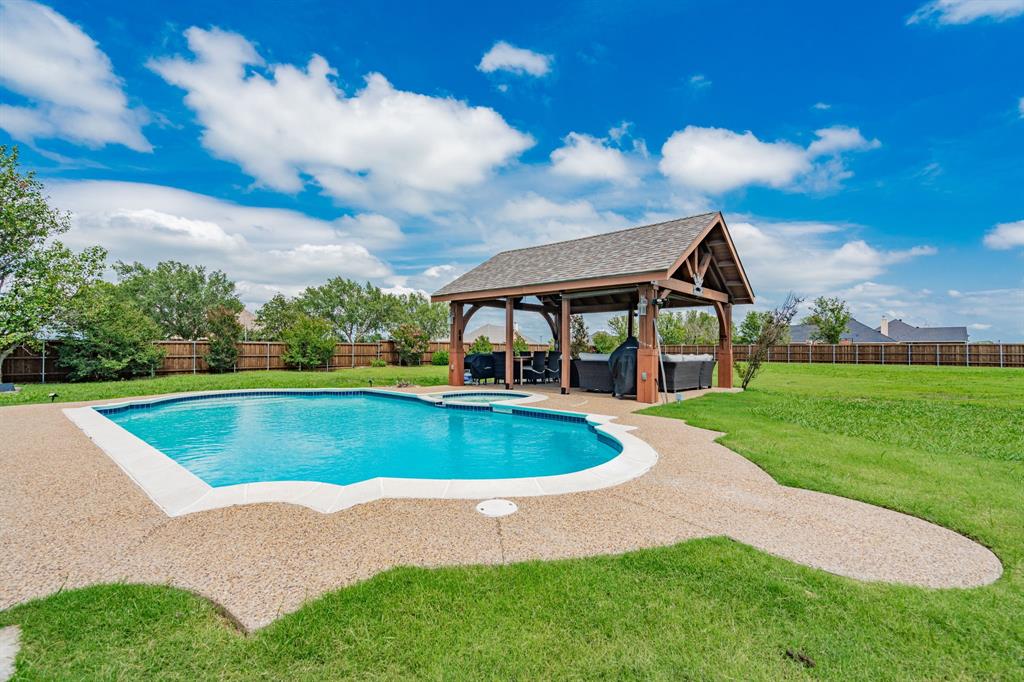 1005 Ruidoso Downs Drive Talty, TX 75160 - Photo 8 of 34