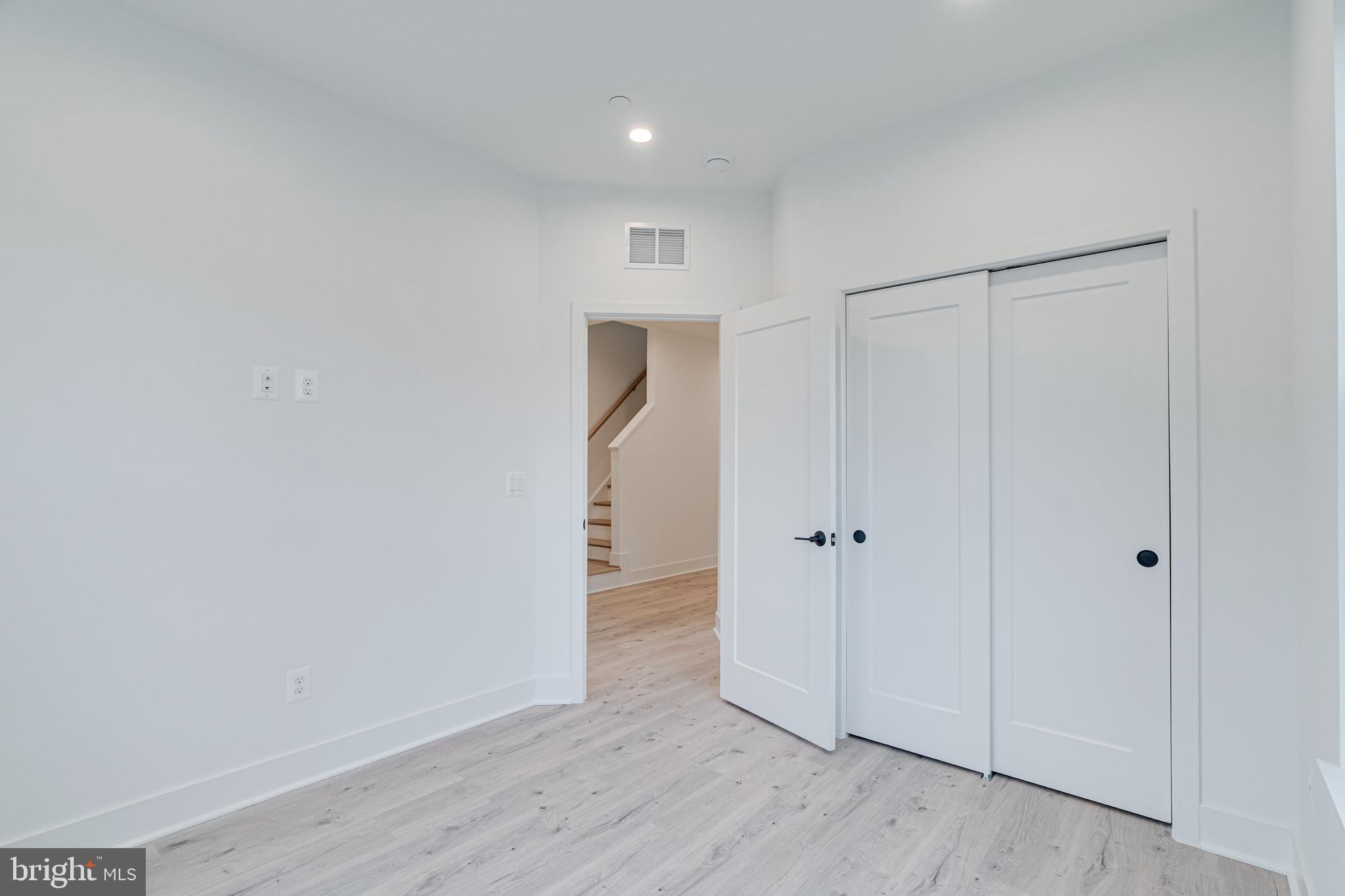 2070 Tysons Ridgeline Road Falls Church, VA 22043 - Photo 40 of 57 a view of an empty room