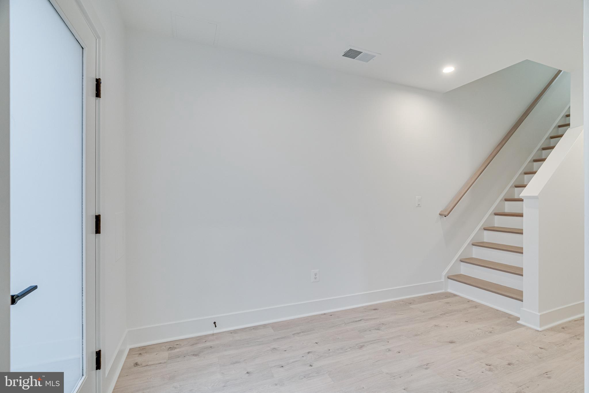 2070 Tysons Ridgeline Road Falls Church, VA 22043 - Photo 8 of 57