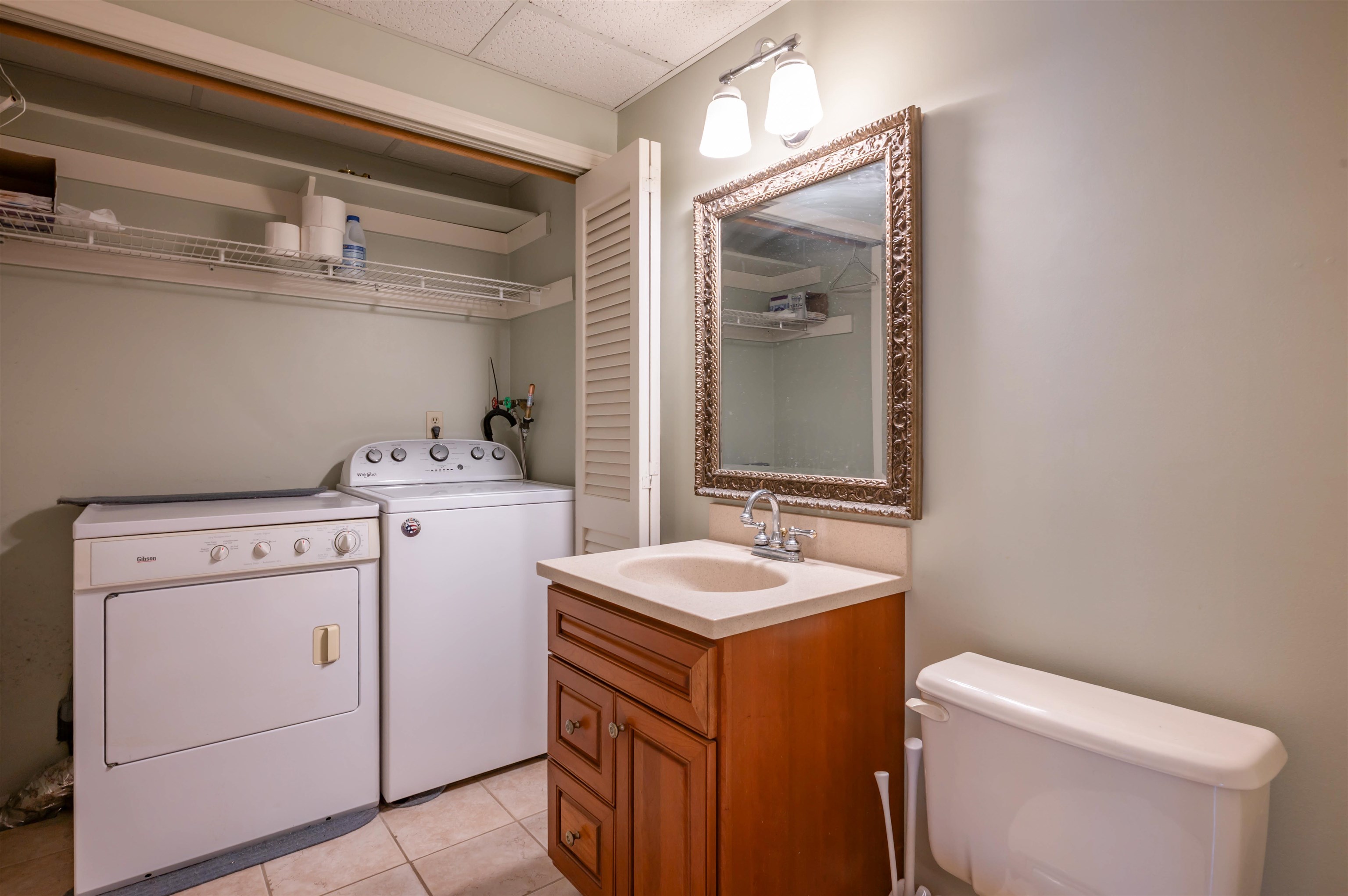 12 Perley Road, Unit 21 Derry, NH 03038 - Photo 15 of 37